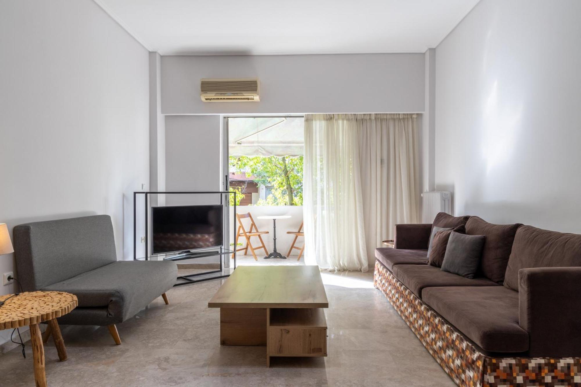 Lovely Apartment In Psychiko - Renovation May 2025 Atenas Exterior foto